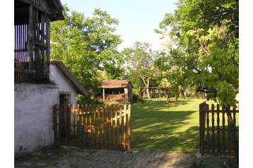 Srbija Chata Stara Moravica, Eksterier